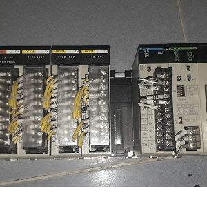 Module CompoBus/S PLC OMRON C200HW-SRM21-V1 - Thiết Bị H3